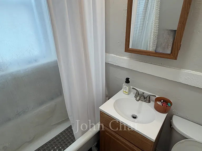 95 Gordon St #16 — Photo 31