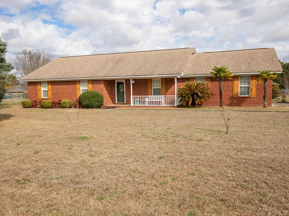 2525 Nicholson Dr, Sumter, SC 29153