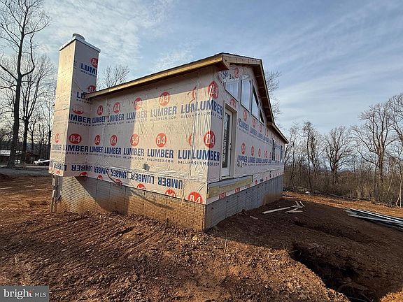 4th image of 19 Highridge Rd