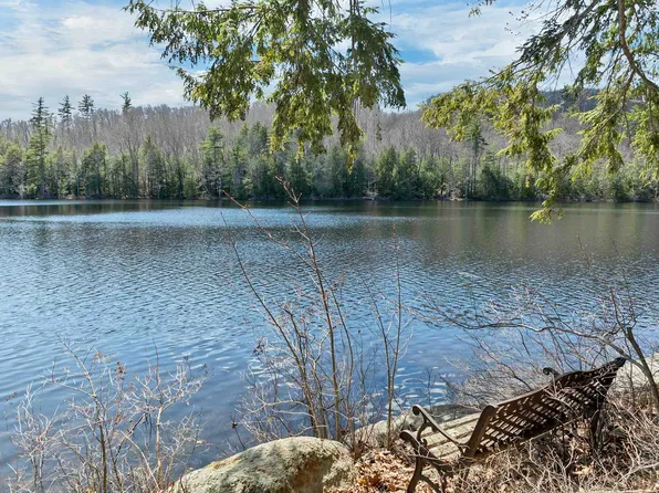318 Kings Highway, New Durham, NH 03855