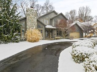 74 Parkside Ln, Rochester, NY 14612