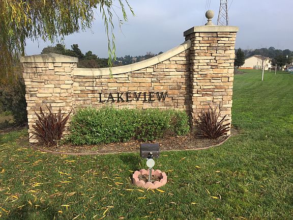 4th image of 3137 Grey Hawk Ct