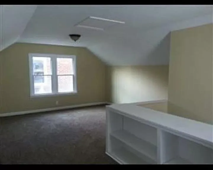 14915 Griggs St — Photo 5