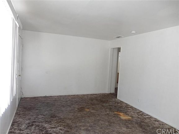 5th image of 40572 Stetson Ave