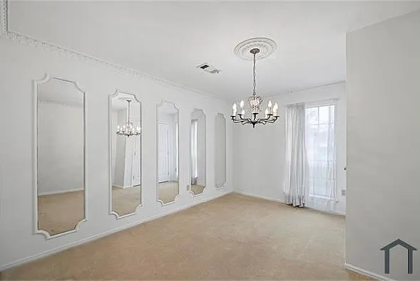 16318 Southampton Dr — Photo 27