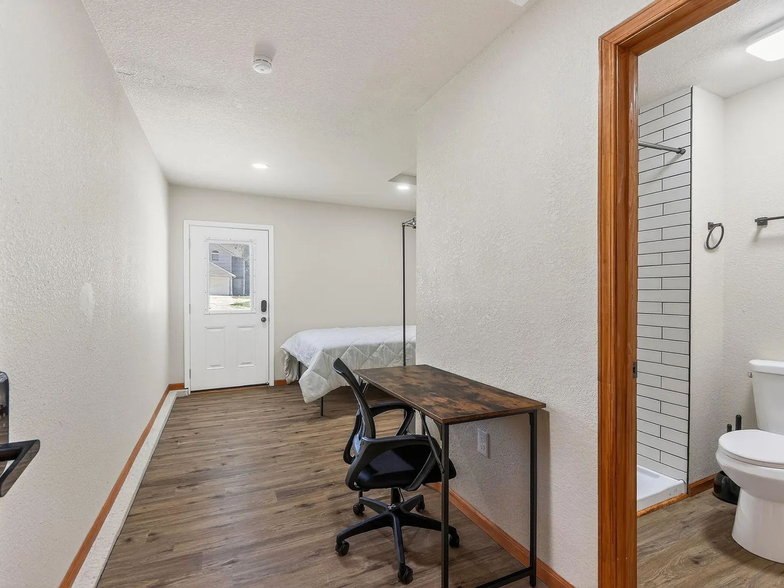 4 bed, 4.0 bath, 1500 sqft, $1,105 — Photo 3