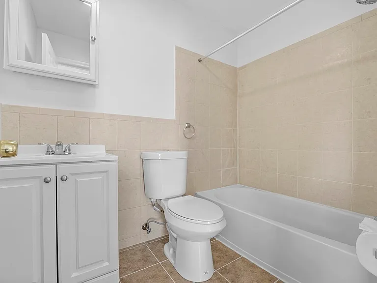 282 Saint Pauls Ave #2 — Photo 15