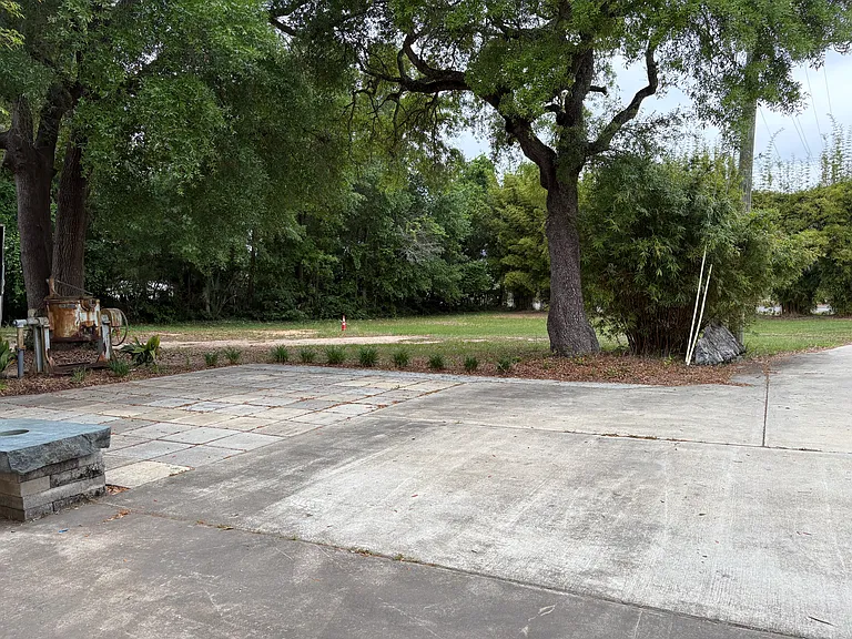 Two car space parking area