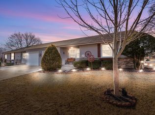 1835 Hilltop Dr, West Bend, WI
