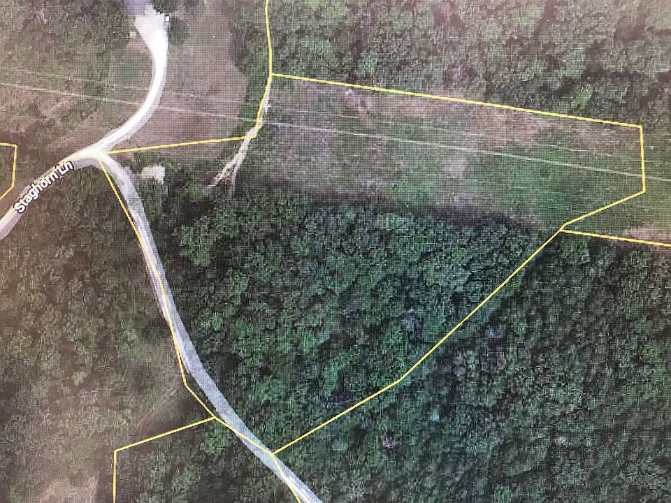 1st image of 490 Staghorn Ln