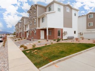 208 N Loring Ave, Santaquin, UT 84655