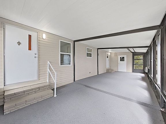 2nd image of 487 Chickadee Ct