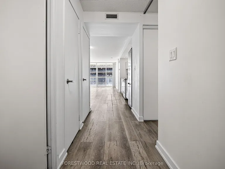 4K Spadina Ave #1716 — Photo 24