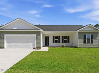 2624 Fountaintown Rd, Chinquapin, NC 28521