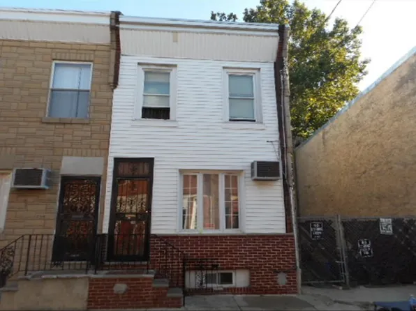 840 Winton St, Philadelphia, PA 19148