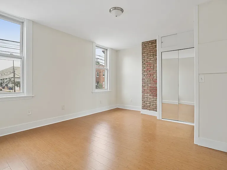 2423 23rd St #1 — Photo 7