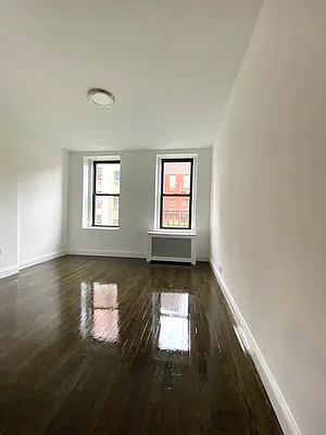 Rented by Corcoran | media 7