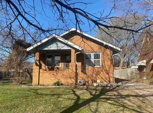 557 S Broadview St, Wichita, KS 67218
