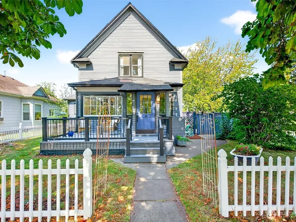 492 G Street, Blaine, WA 98230