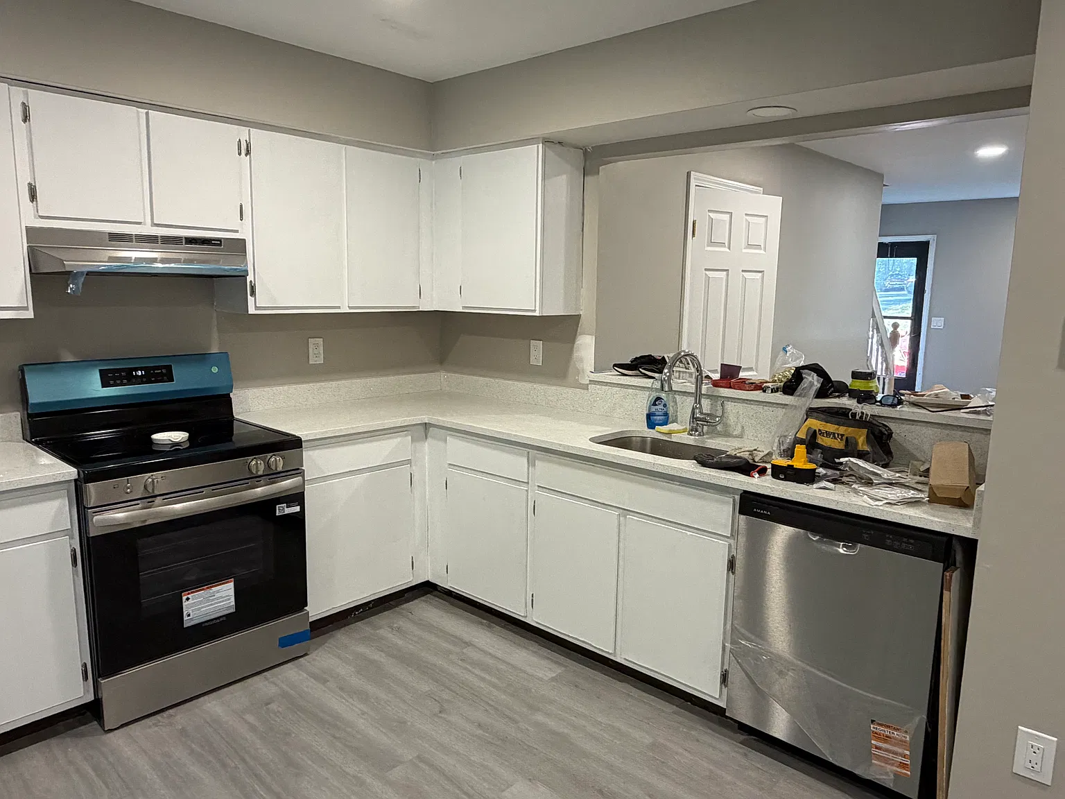 2 bed, 1.5 bath, 1072 sqft, $1,800 — Photo 3