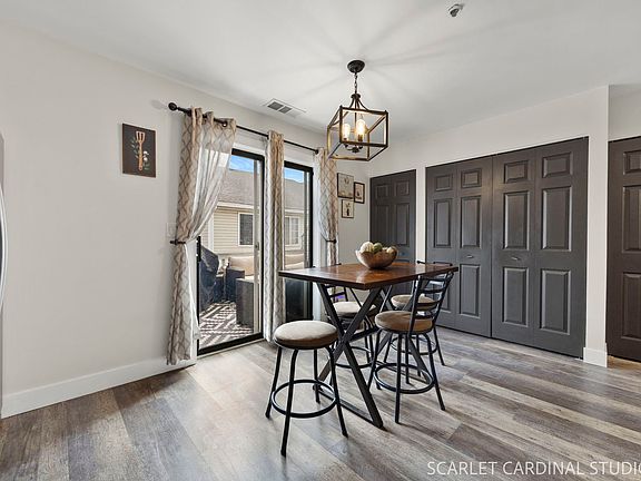 5th image of 313 Peachtree Ct