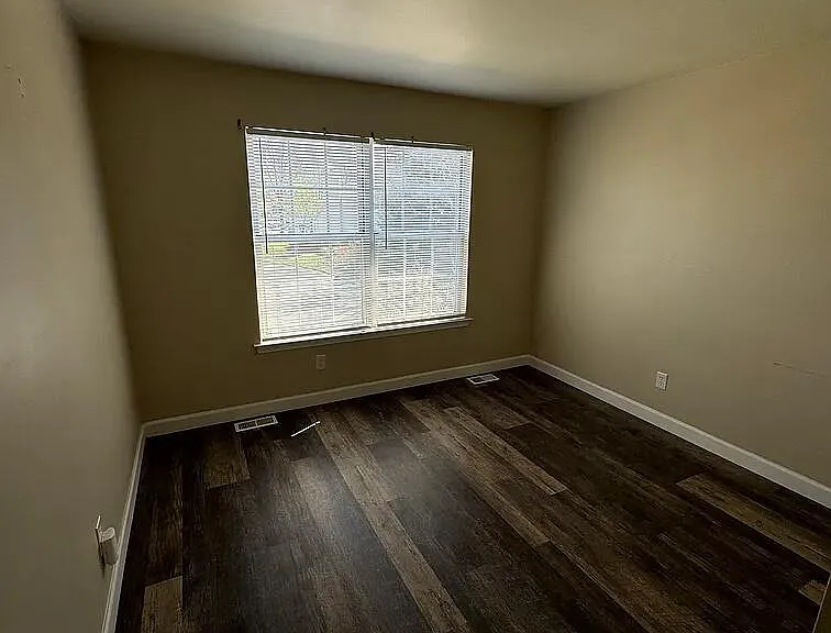 134 Rumford Way — Photo 8