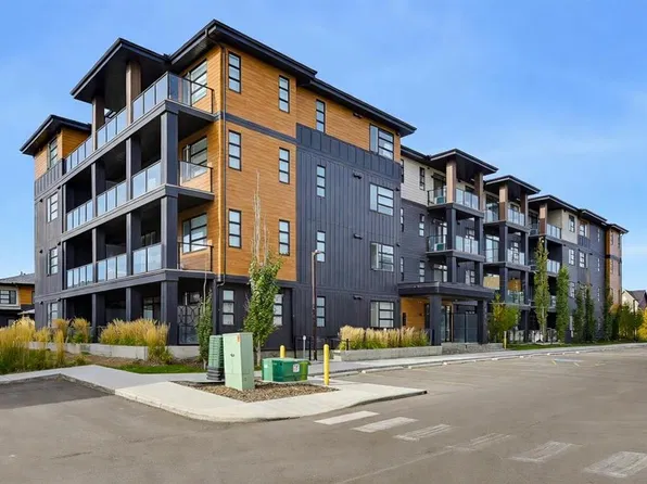 55 E Lucas Way NW #1207, Calgary, AB T3P 1M3