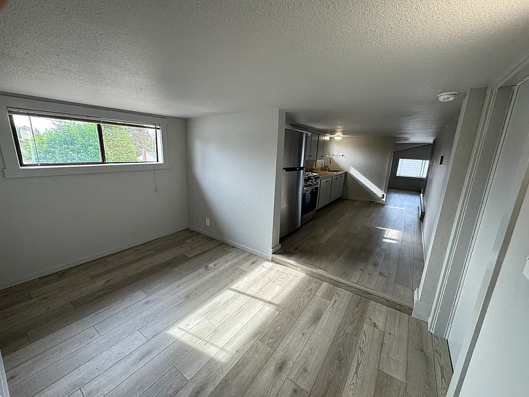 4605 N 41st St #2 — Photo 6