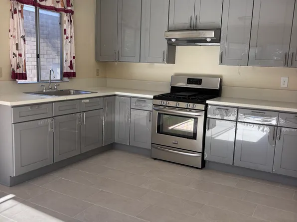 802 N Santa Fe Ave #6, Vista, CA 92083