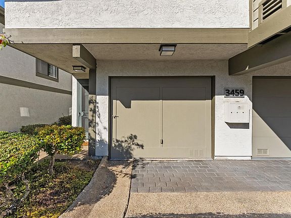4th image of 3459 Reynard Way Unit C