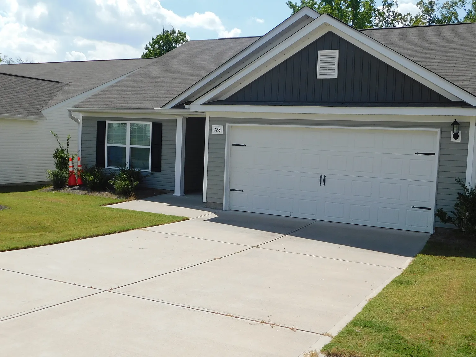 228 Sundew Road - 1 — Photo 1