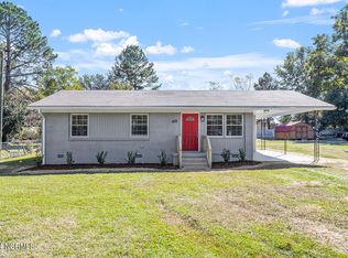 609 E Cockrell St, Nashville, NC 27856