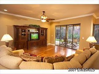 5th image of 15 Allenwood Look