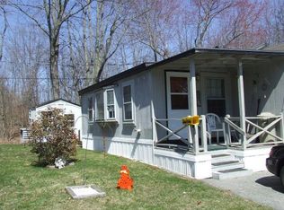 124 W Main St TRLR 27, Merrimac, MA 01860