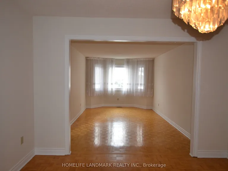 129 Lyndhurst Dr — Photo 8