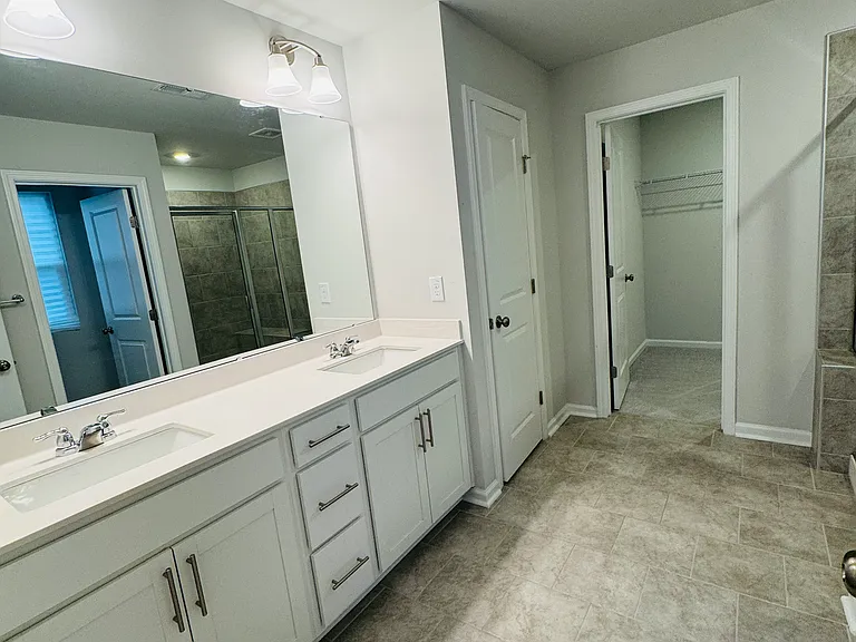 103 Yellow Iris Dr — Photo 5