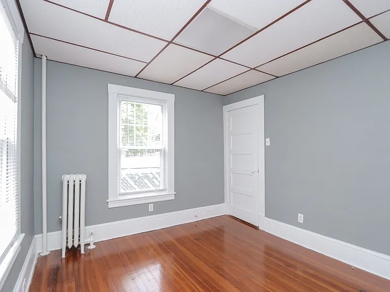 8 Ivy Ave #1 — Photo 36