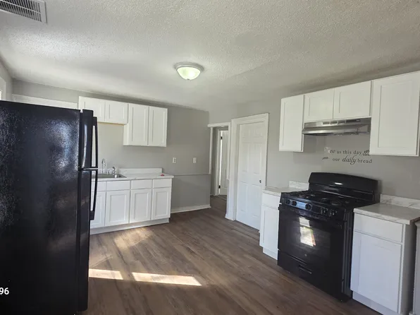 354 Blatchley Ave #2, New Haven, CT 06513