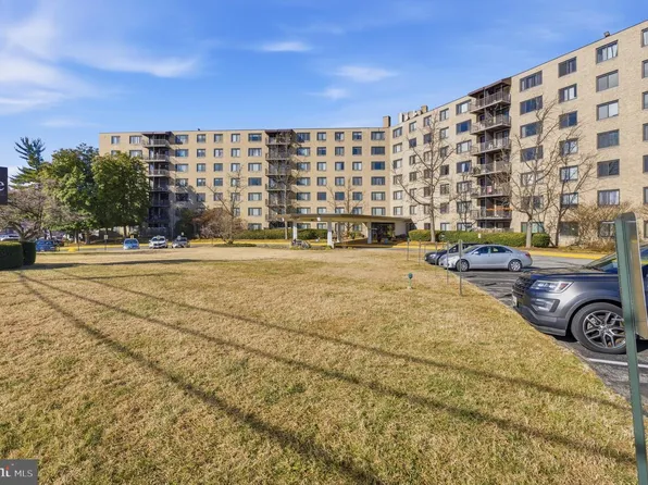 3450 Toledo Ter APT 609, Hyattsville, MD 20782