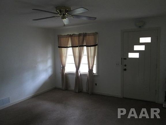 5th image of 1322 W Hanssler Pl
