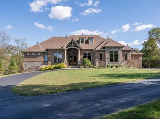 566 Four Mile Rd, Cincinnati, OH 45230