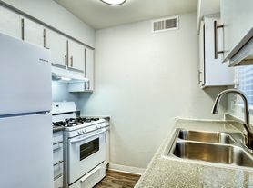 Connect on Missouri Apartments