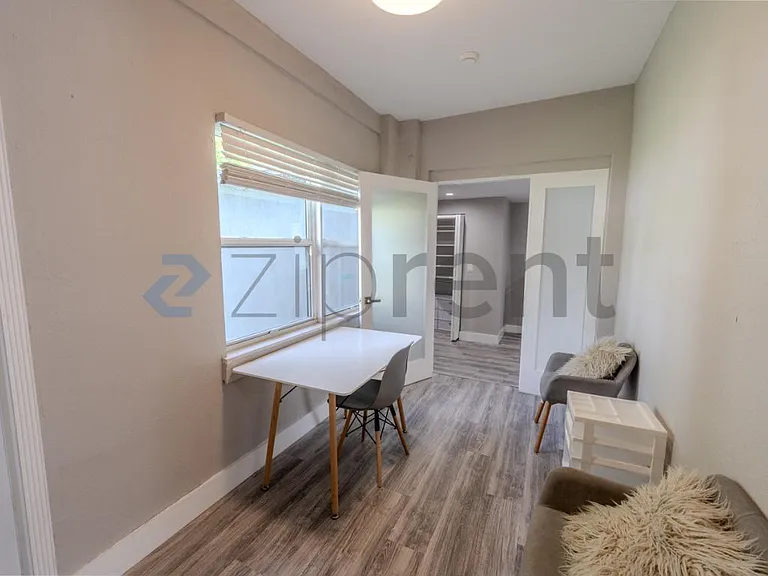 Bonus room