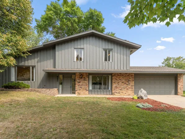 6359 131st Street Ct, Saint Paul, MN 55124