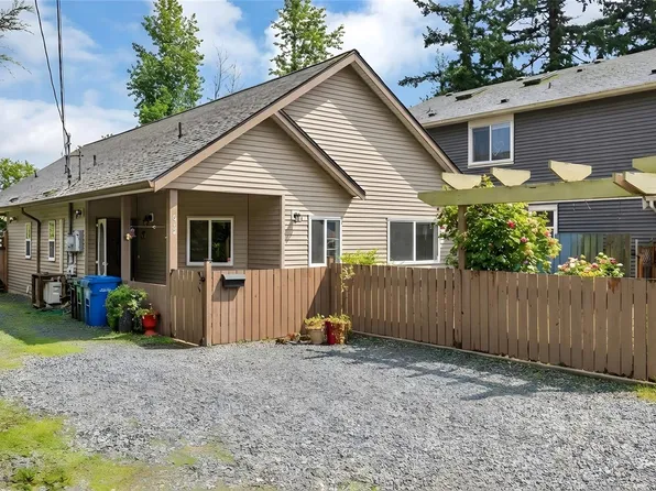 642 A Railway Ave, Nanaimo, BC V9R 4K9