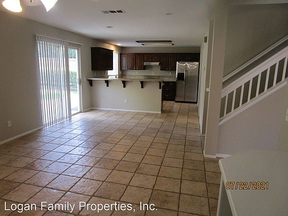 3rd image of 1021 Via Vera Cruz