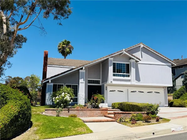 6415 E Stonebridge Ln, Anaheim, CA 92807