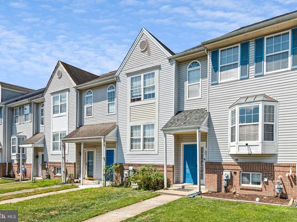 23 Auckland Dr, Newark, DE 19702