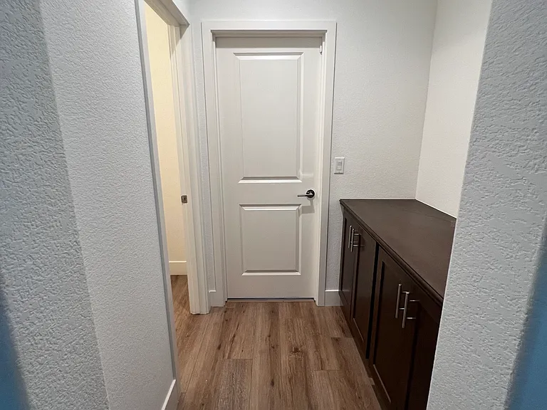 843 Barney Cmn — Photo 19