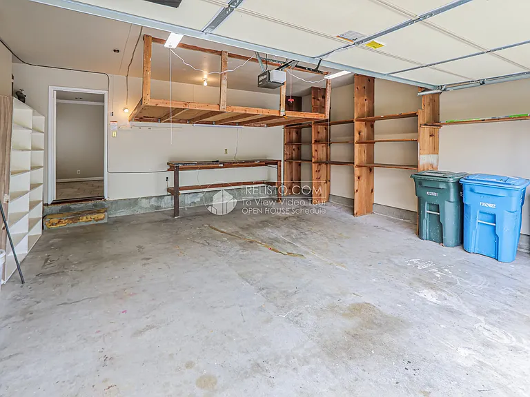 448 Fathom Dr — Photo 28